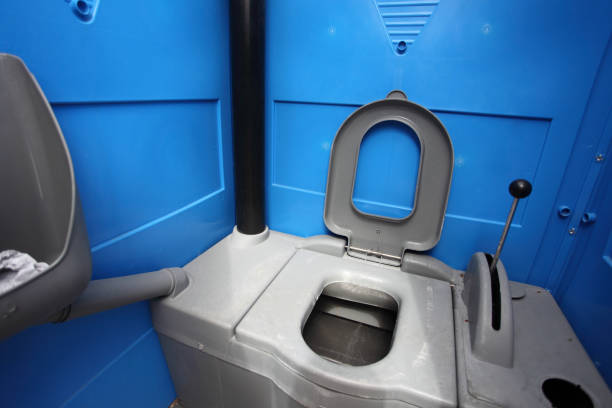 Best Porta potty delivery and setup  in Owingsville, KY